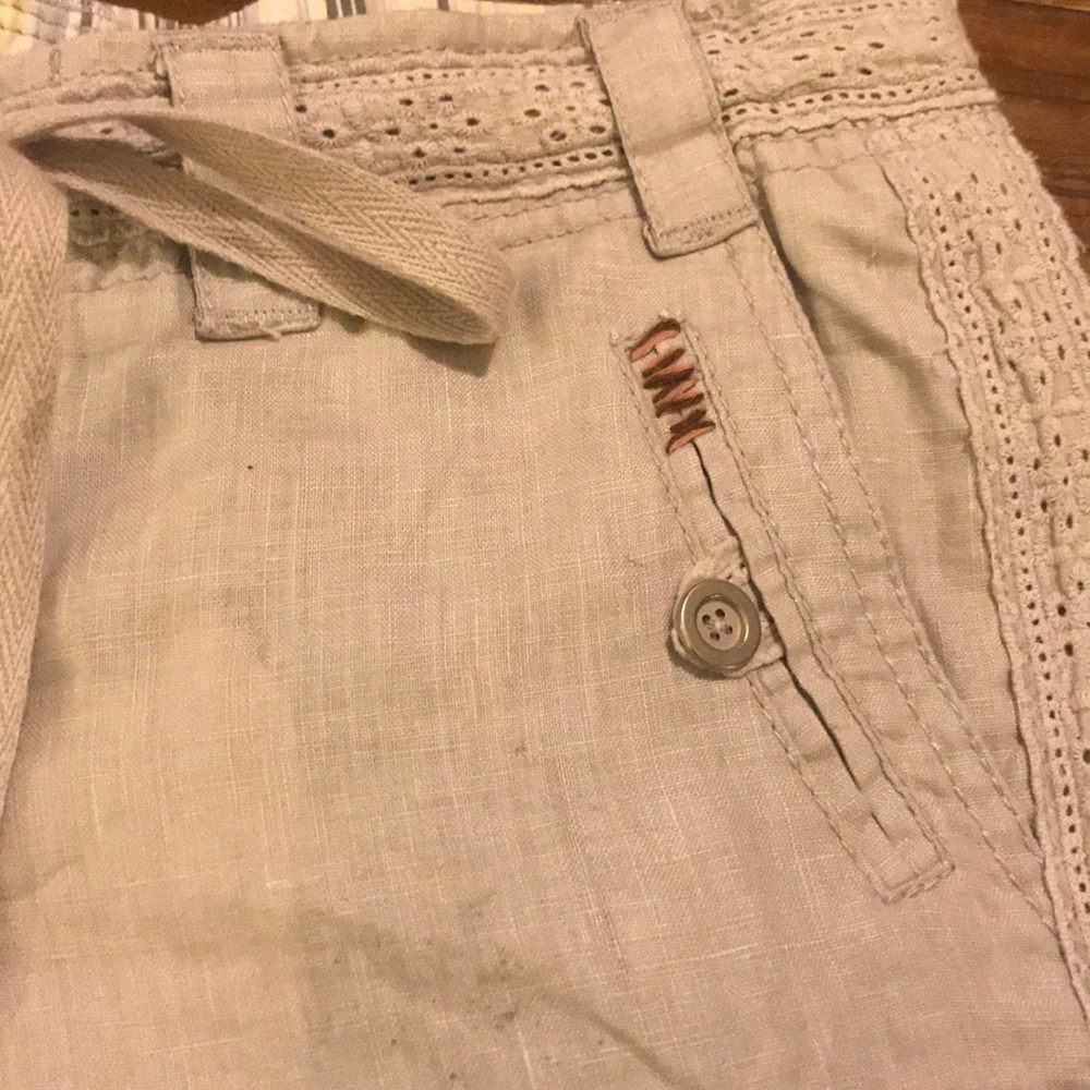 Shorts - Picture 3 of 6